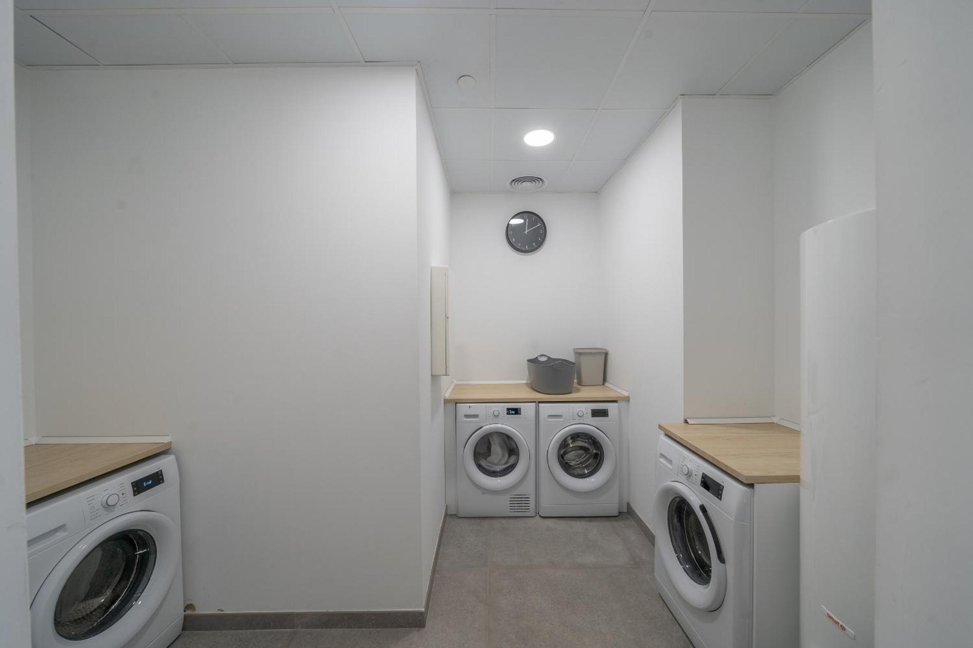 Xpce Urban 4 Malaga Skyline - Free Parking Apartman Kültér fotó