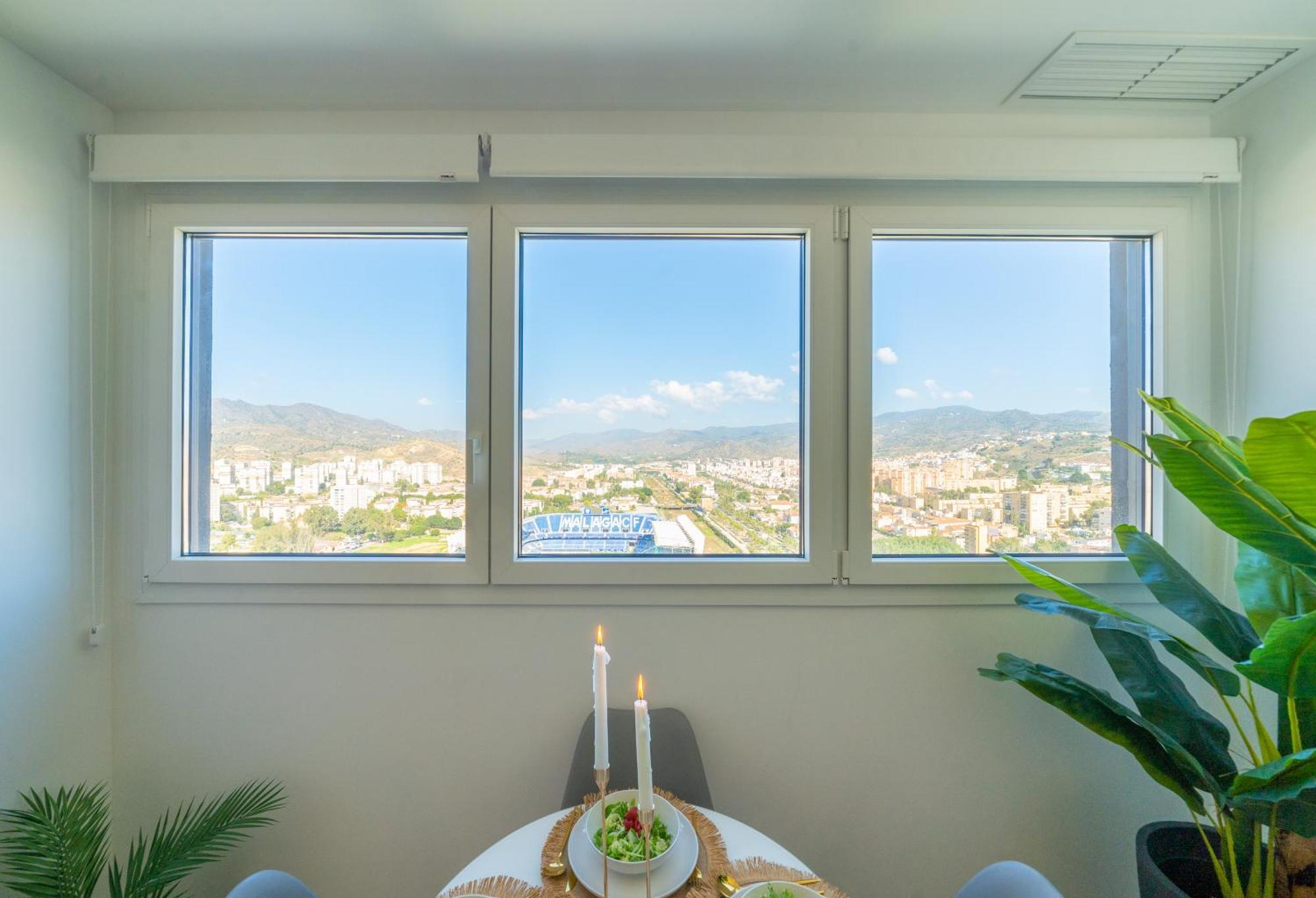 Xpce Urban 4 Malaga Skyline - Free Parking Apartman Kültér fotó